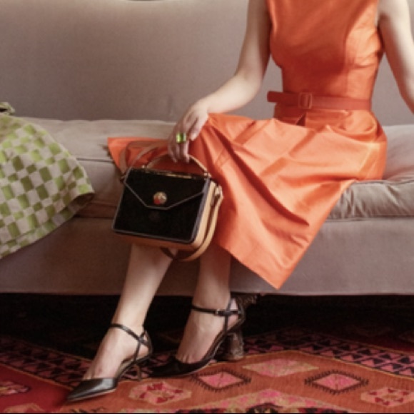 🆕Frances Valentine Pointed Toe Ankle Strap Pump - Picture 2 of 8